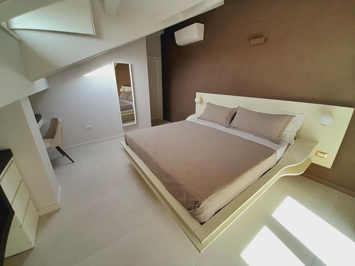 ויבו ואלנטיה מרינה Gt Apartments - New Opening מראה חיצוני תמונה