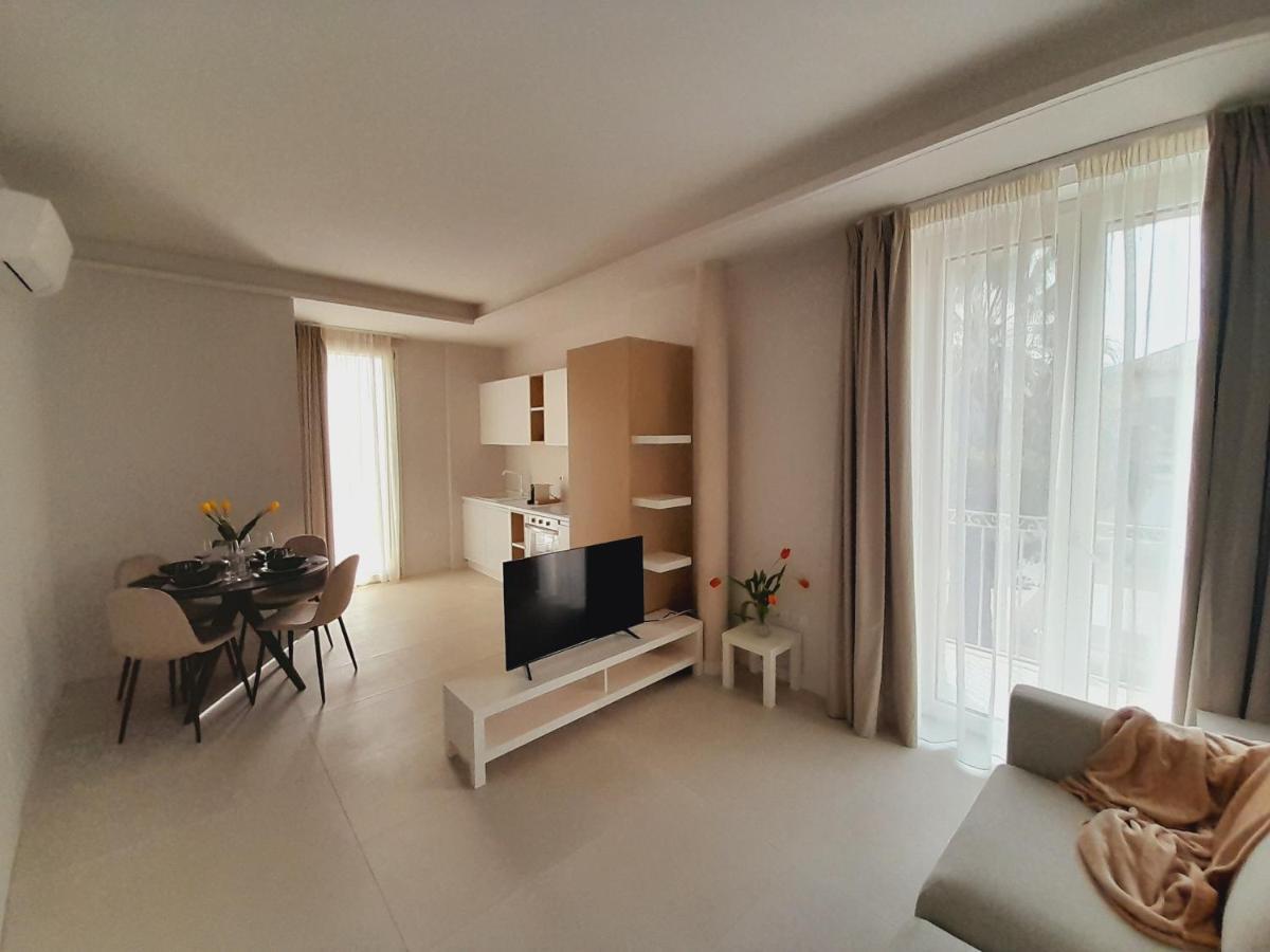 ויבו ואלנטיה מרינה Gt Apartments - New Opening מראה חיצוני תמונה