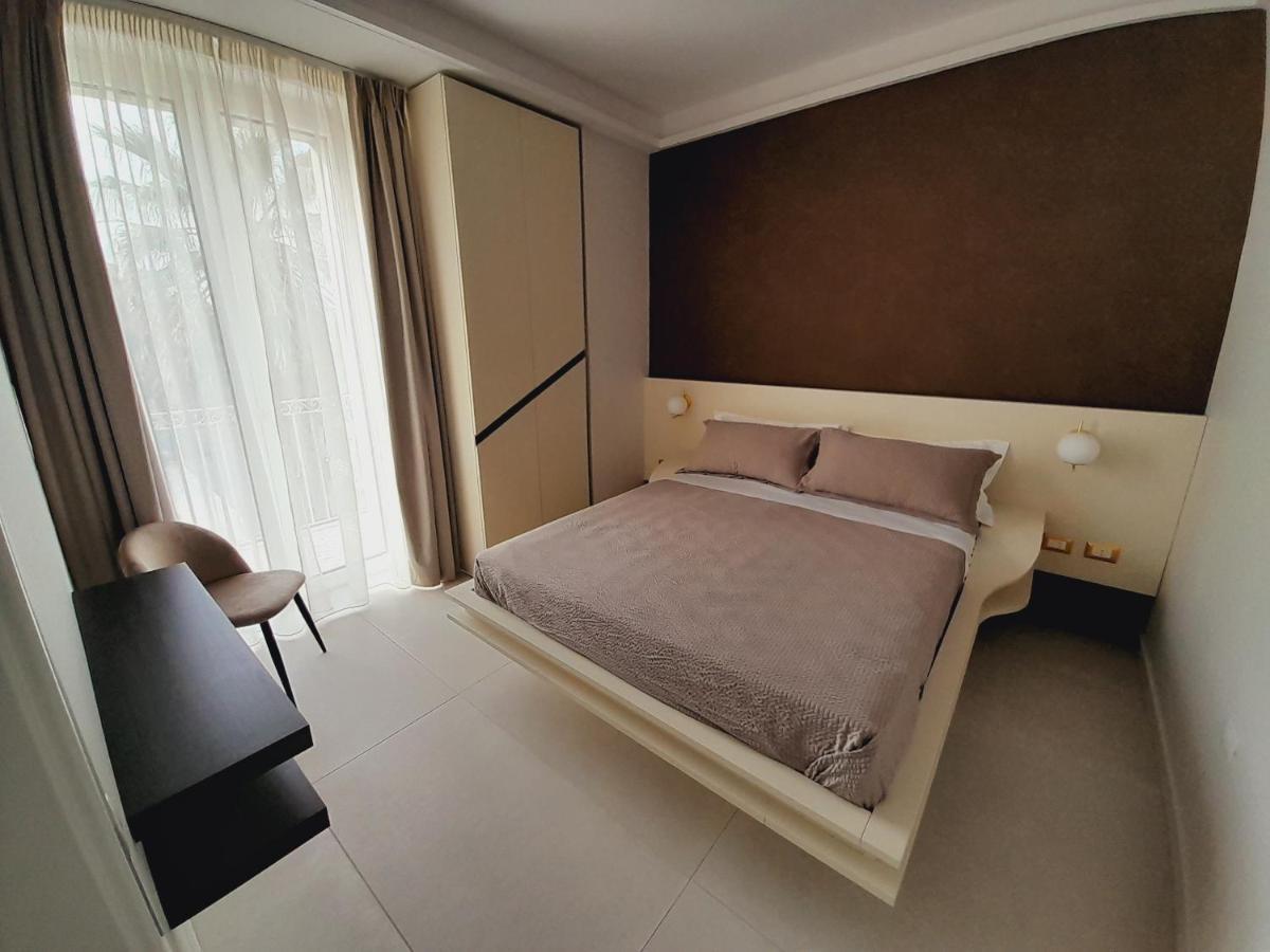 ויבו ואלנטיה מרינה Gt Apartments - New Opening מראה חיצוני תמונה