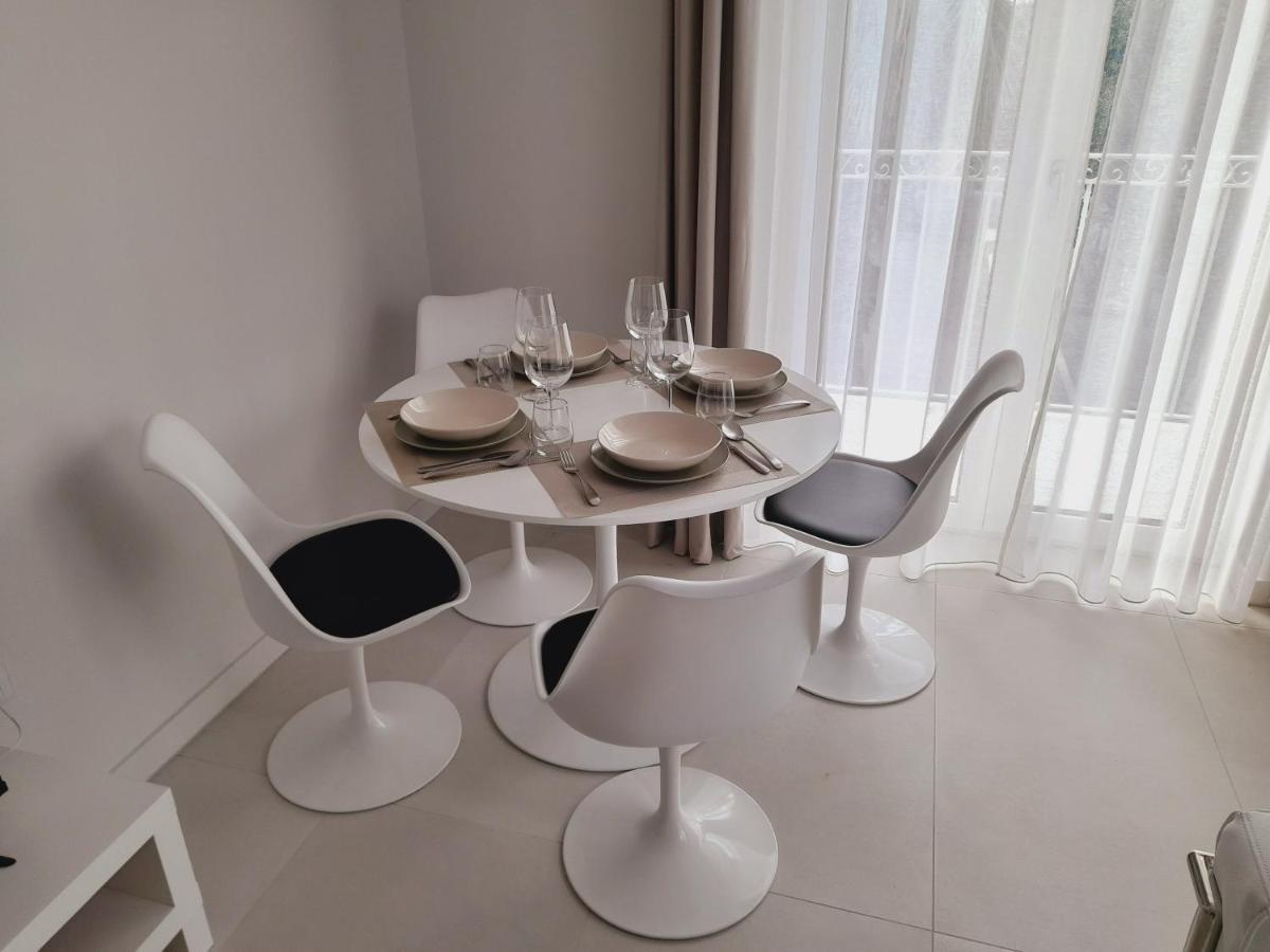 ויבו ואלנטיה מרינה Gt Apartments - New Opening מראה חיצוני תמונה