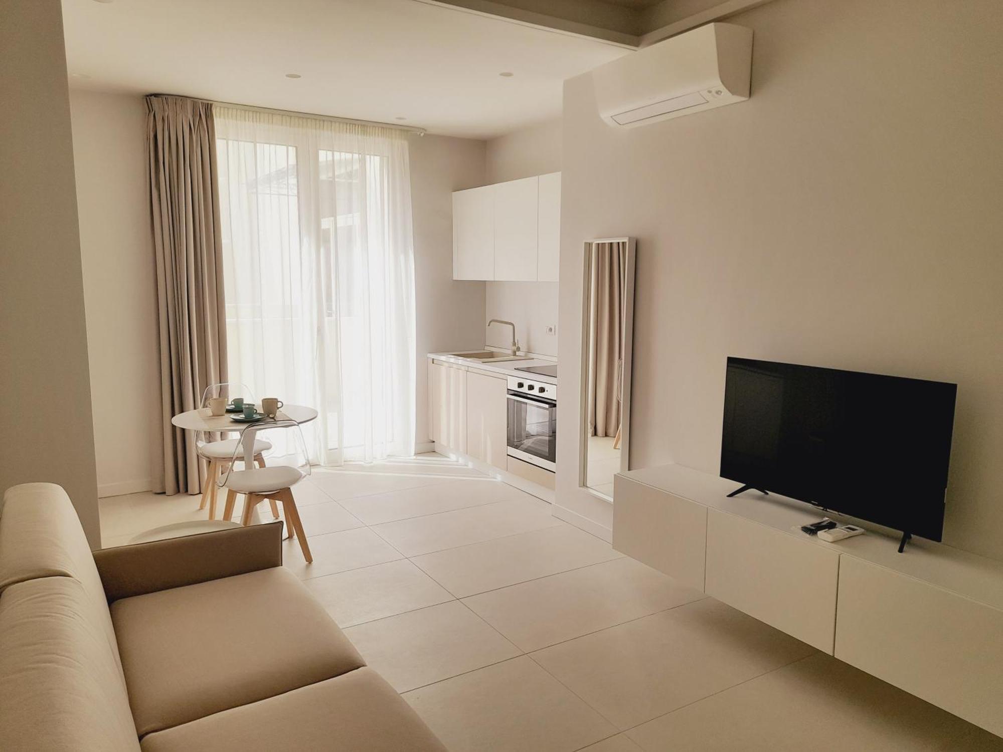 ויבו ואלנטיה מרינה Gt Apartments - New Opening מראה חיצוני תמונה